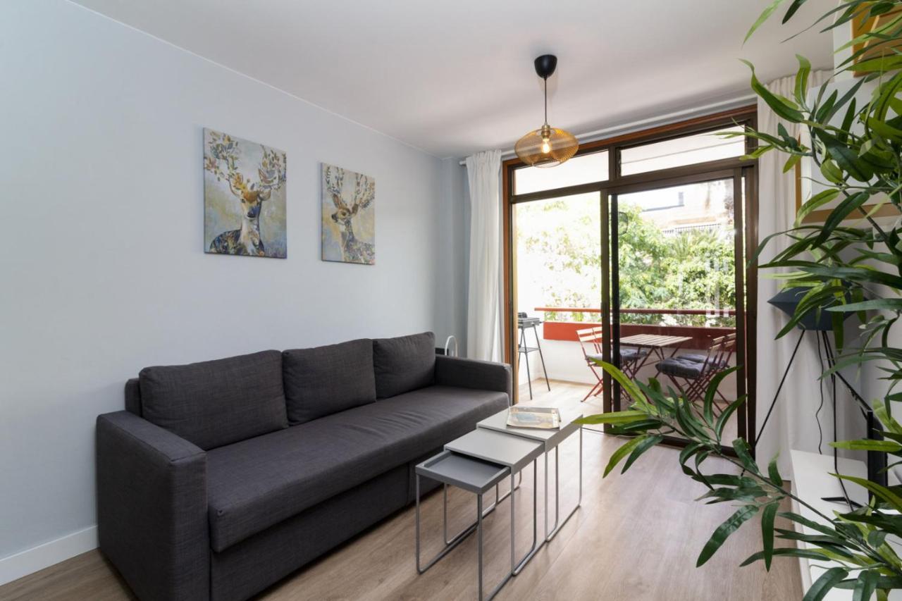 Homeforguest New Modern Apartment With Pool アロナ エクステリア 写真