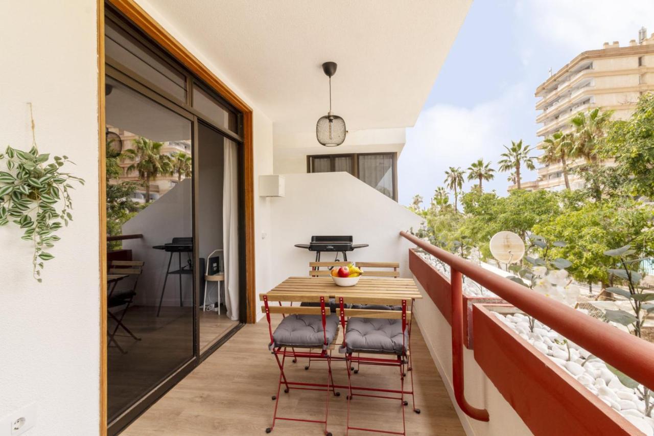 Homeforguest New Modern Apartment With Pool アロナ エクステリア 写真